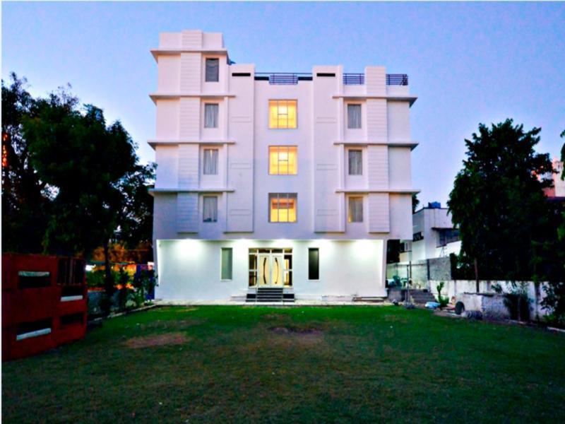 Hotel Mukund Villas Удайпур Екстер'єр фото